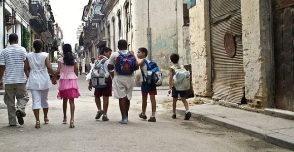 children in Cuba