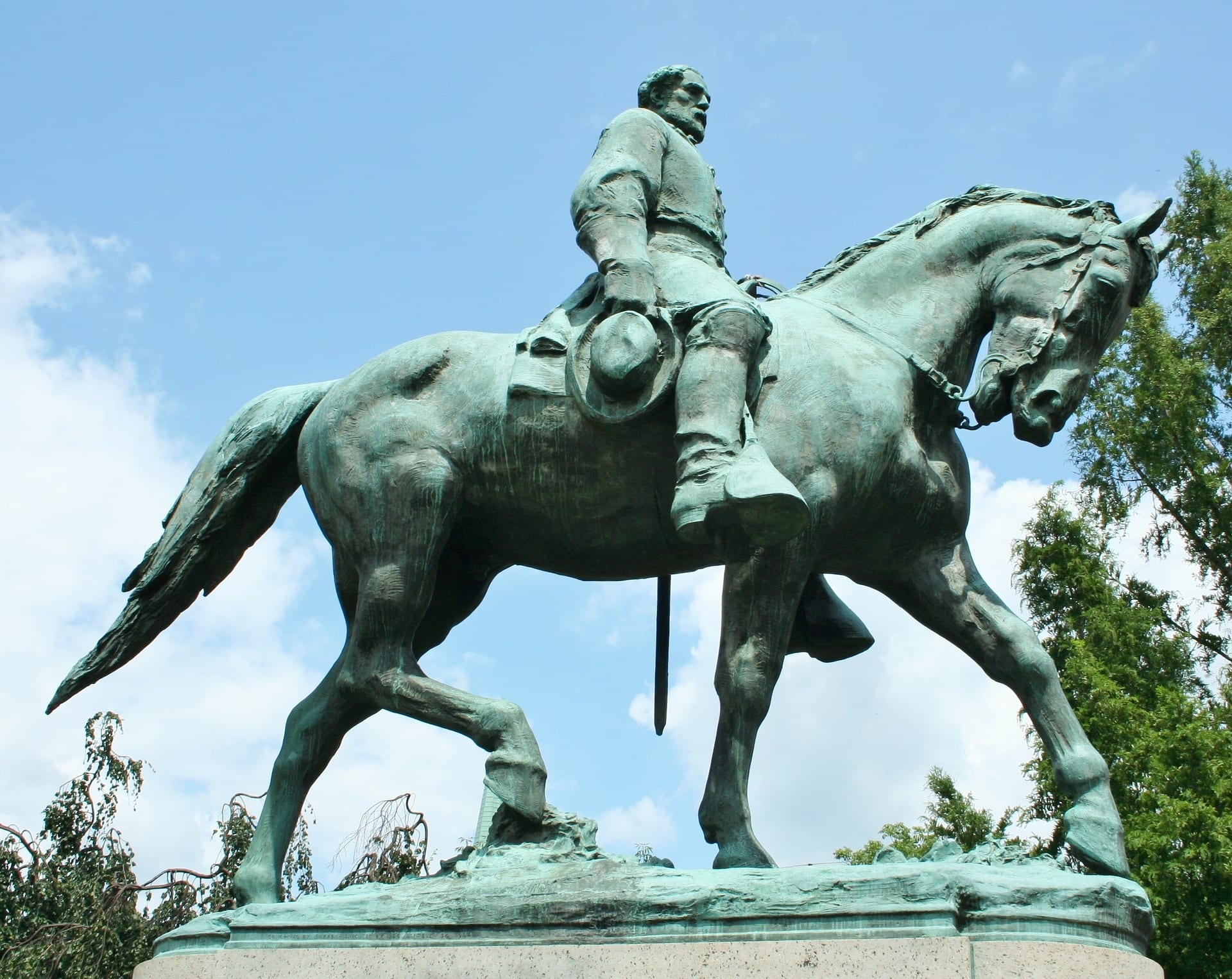 confederate statue 1